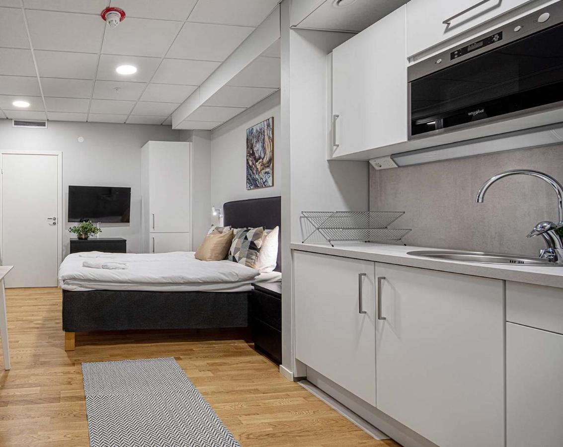 Hotel Arkaden Arlanda Extérieur photo